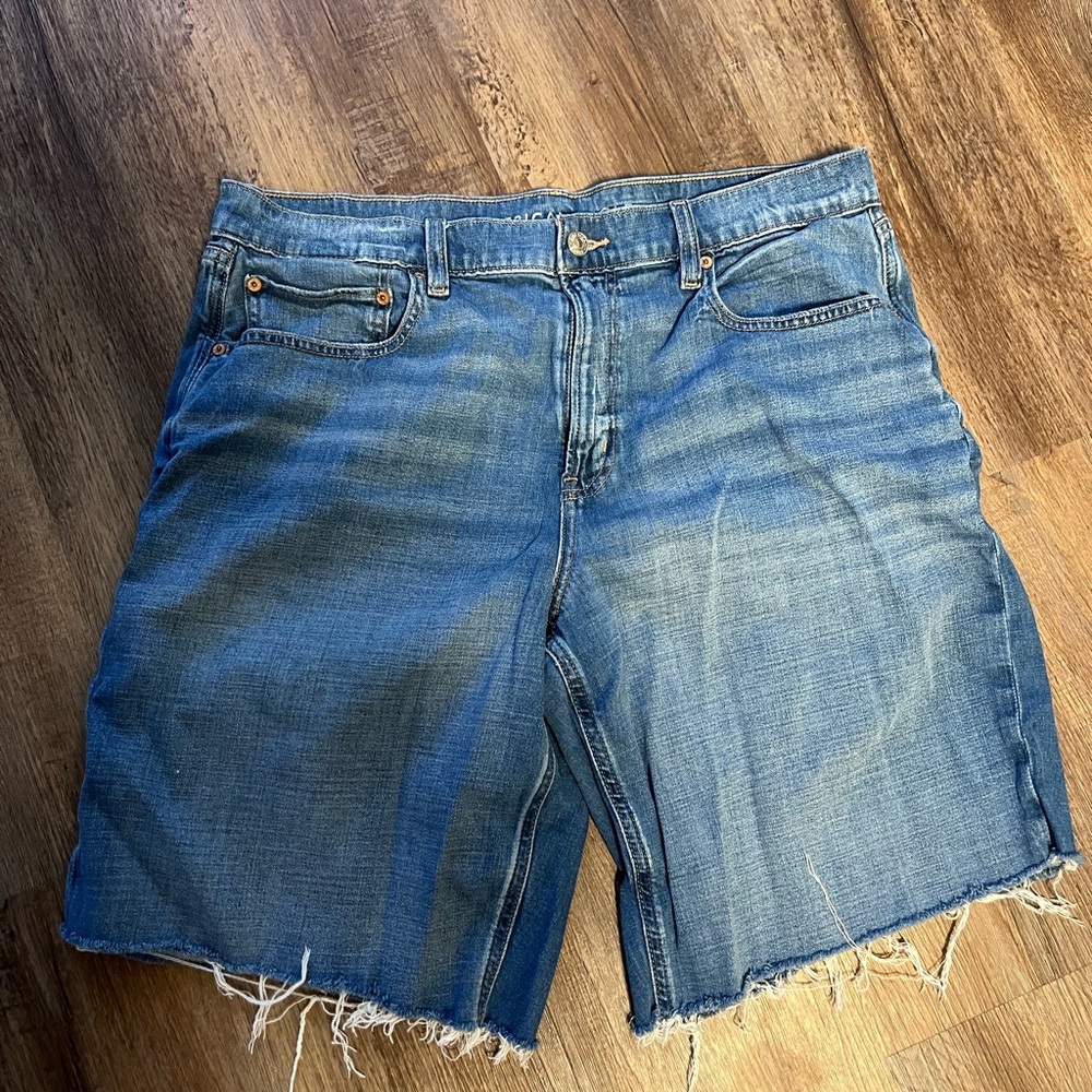 AE dreamy drape long jorts high rise